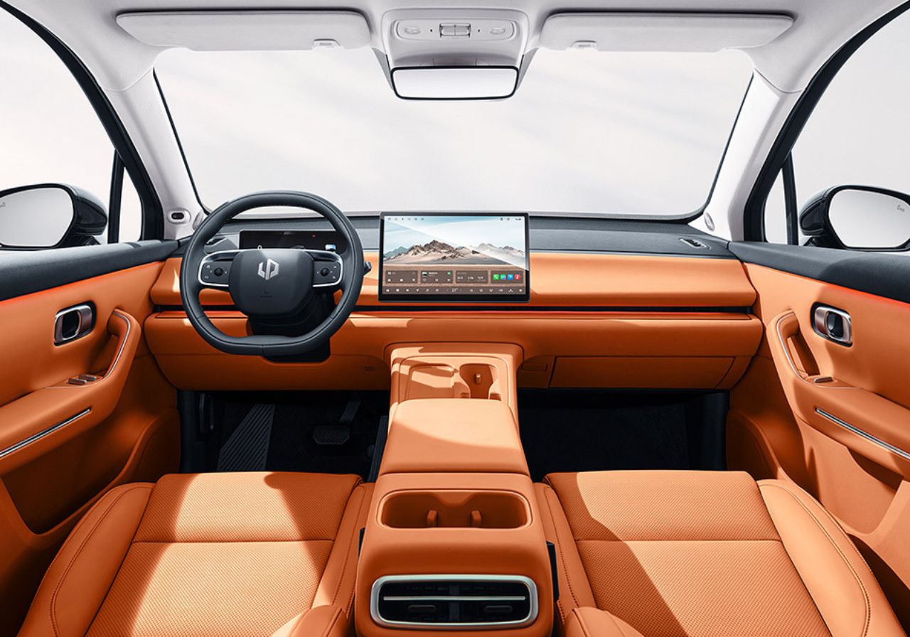 LEAPMOTOR C10